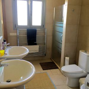 o bathroom2